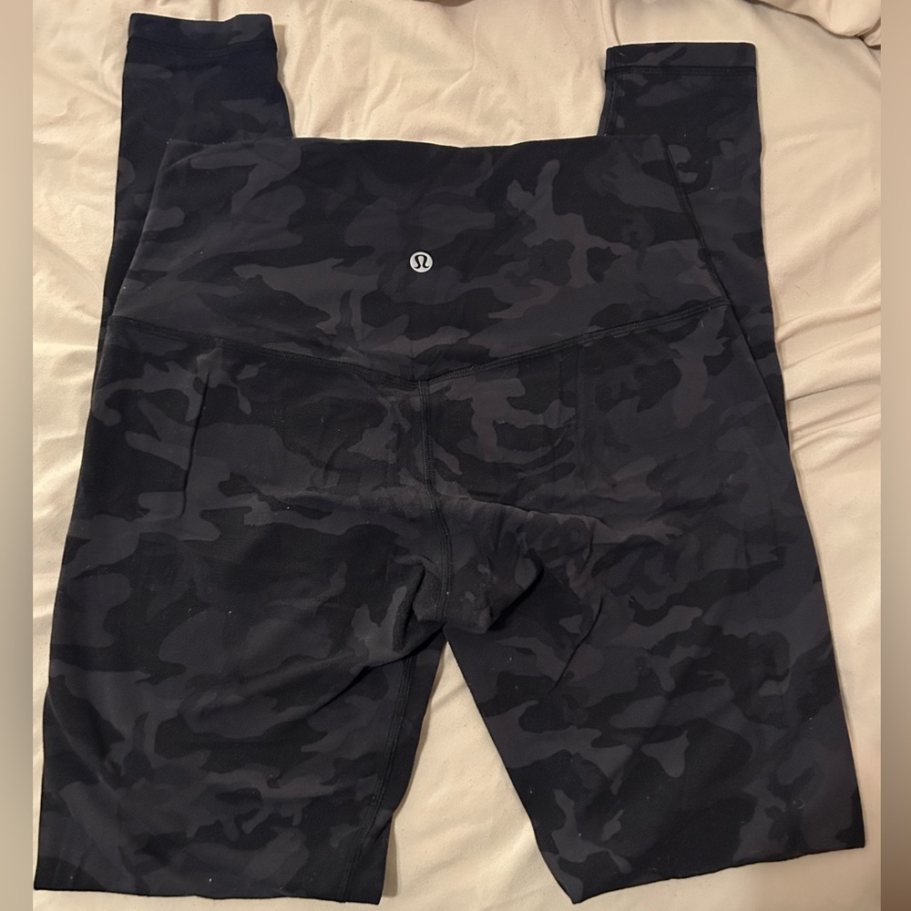 Camo leggings